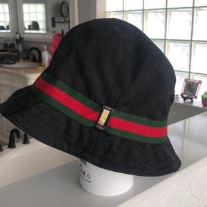 Gucci bucket monogram canvas hat black / & dustbag